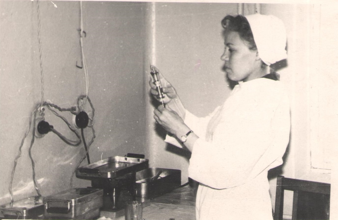 Процедурная медсестра 2-го отделения Чуяшова Мария Павловна, 1954 год